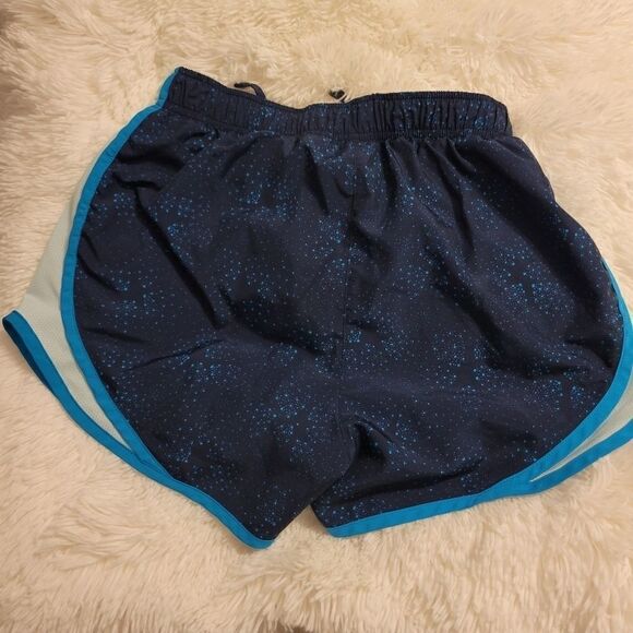 Nike shorts  - Picture 6 of 6